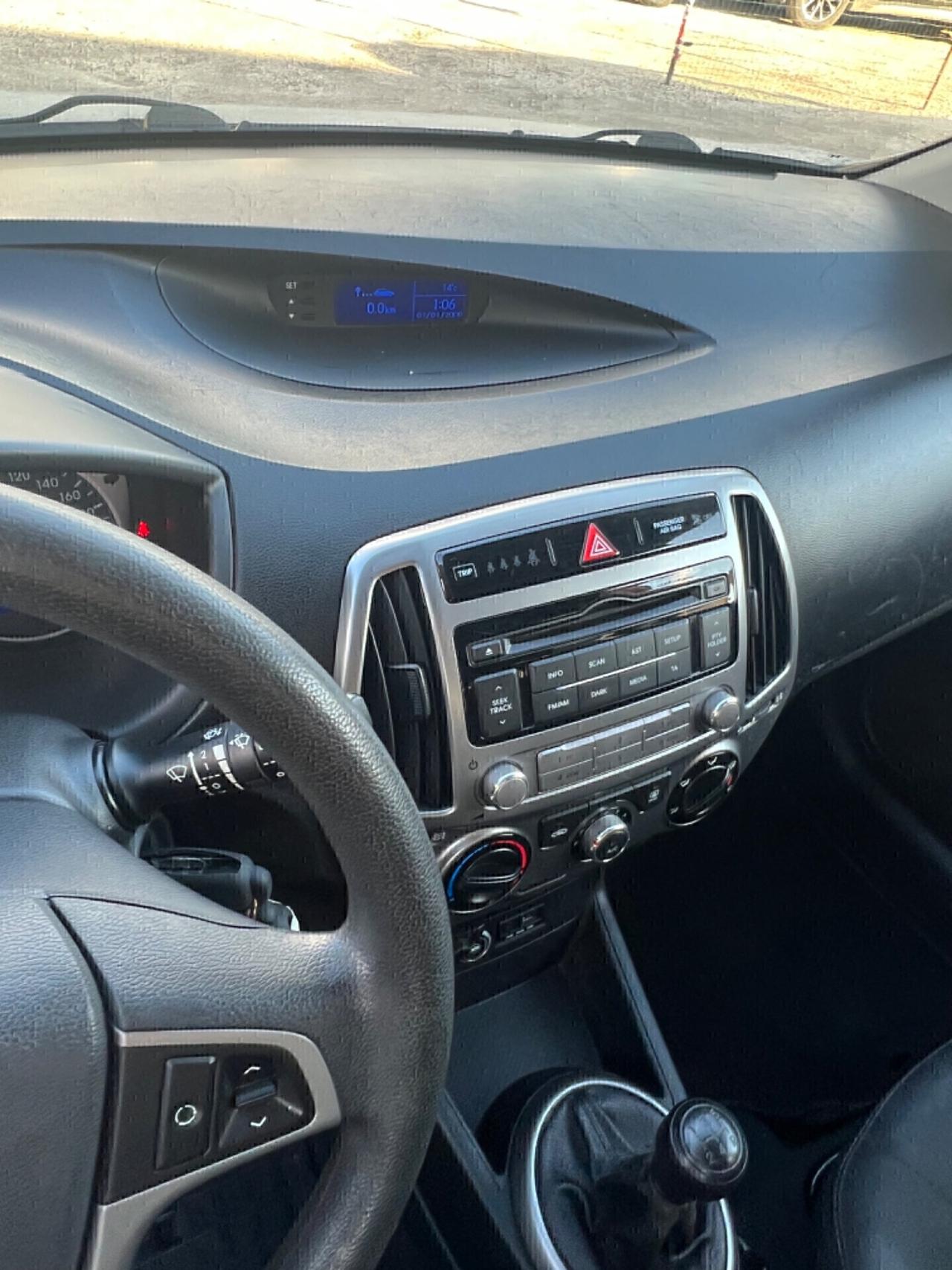 Hyundai i20 1.2 5p. Gpl