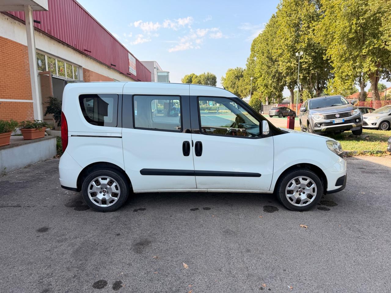 Fiat Doblo Doblò 1.4 T-Jet 16V Natural Power Lounge