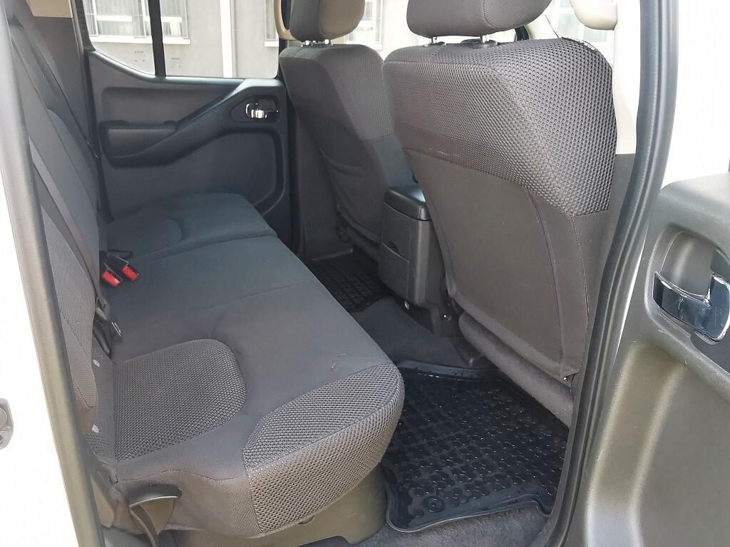 Nissan Navara 2.5 dCi 4 porte Double Cab LE