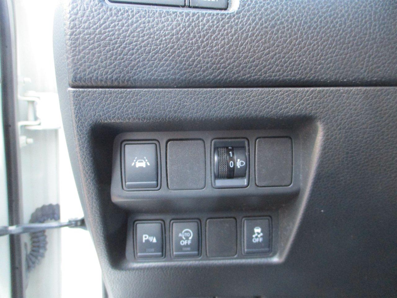 Nissan Qashqai 1.5 dci 360 110cv E6 TETTO/360/Frenata