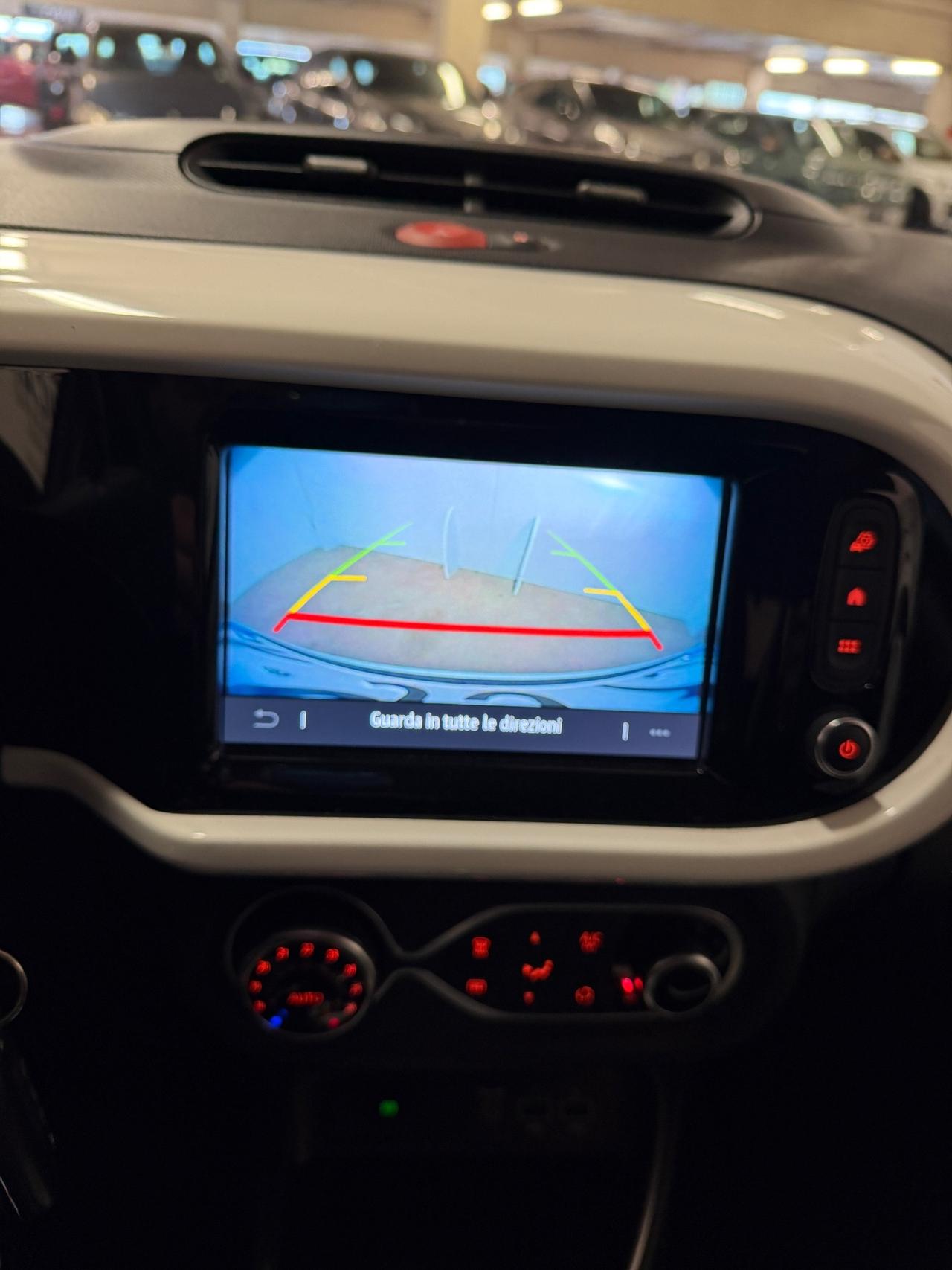 Renault Twingo Electric Techno solo 10.000 km