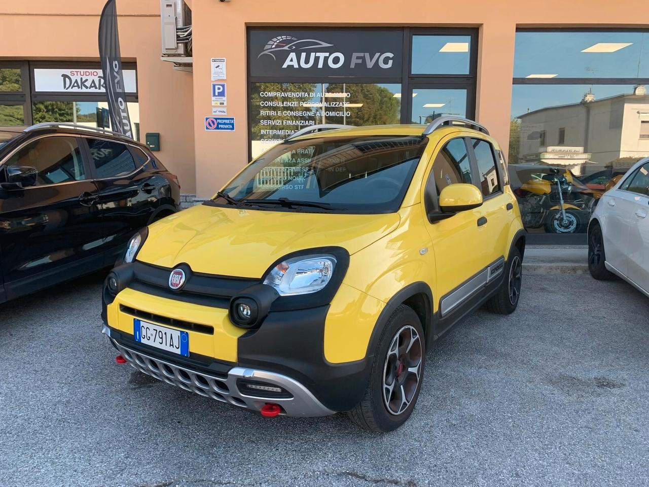 Fiat Panda 1.0 FireFly Hybrid CityCross 5p. Unicop.