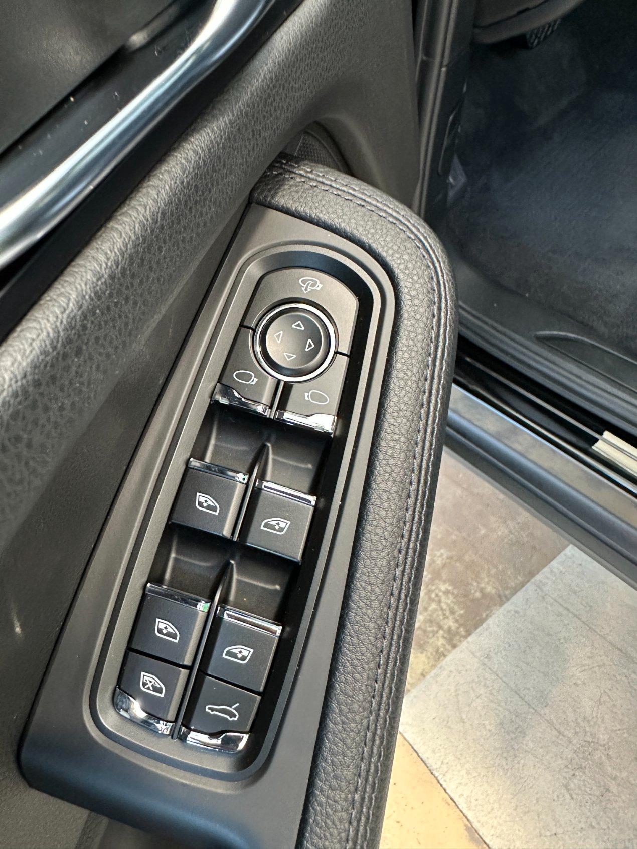 Porsche Macan 2.0 265cv PDK-21"-Tetto-Terminali Sport