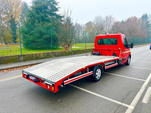 RENAULT Master T35 2.3 dCi/130 CARROATTREZZI