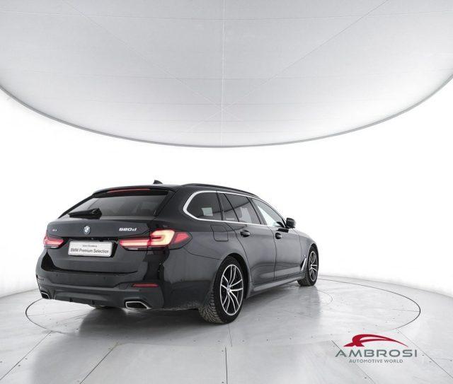 BMW 520 Serie 5 d 48V xDrive Msport