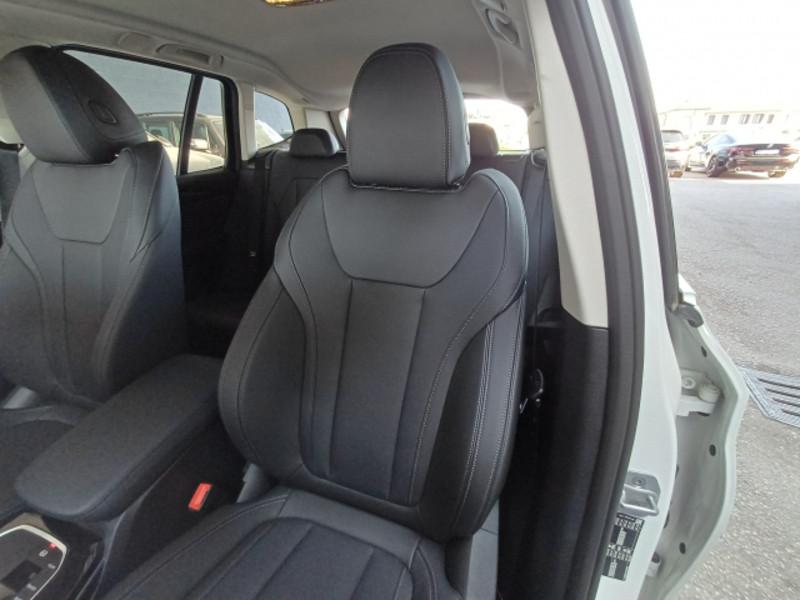 BMW X3 SDRIVE 18D MH48V AUTO SUV