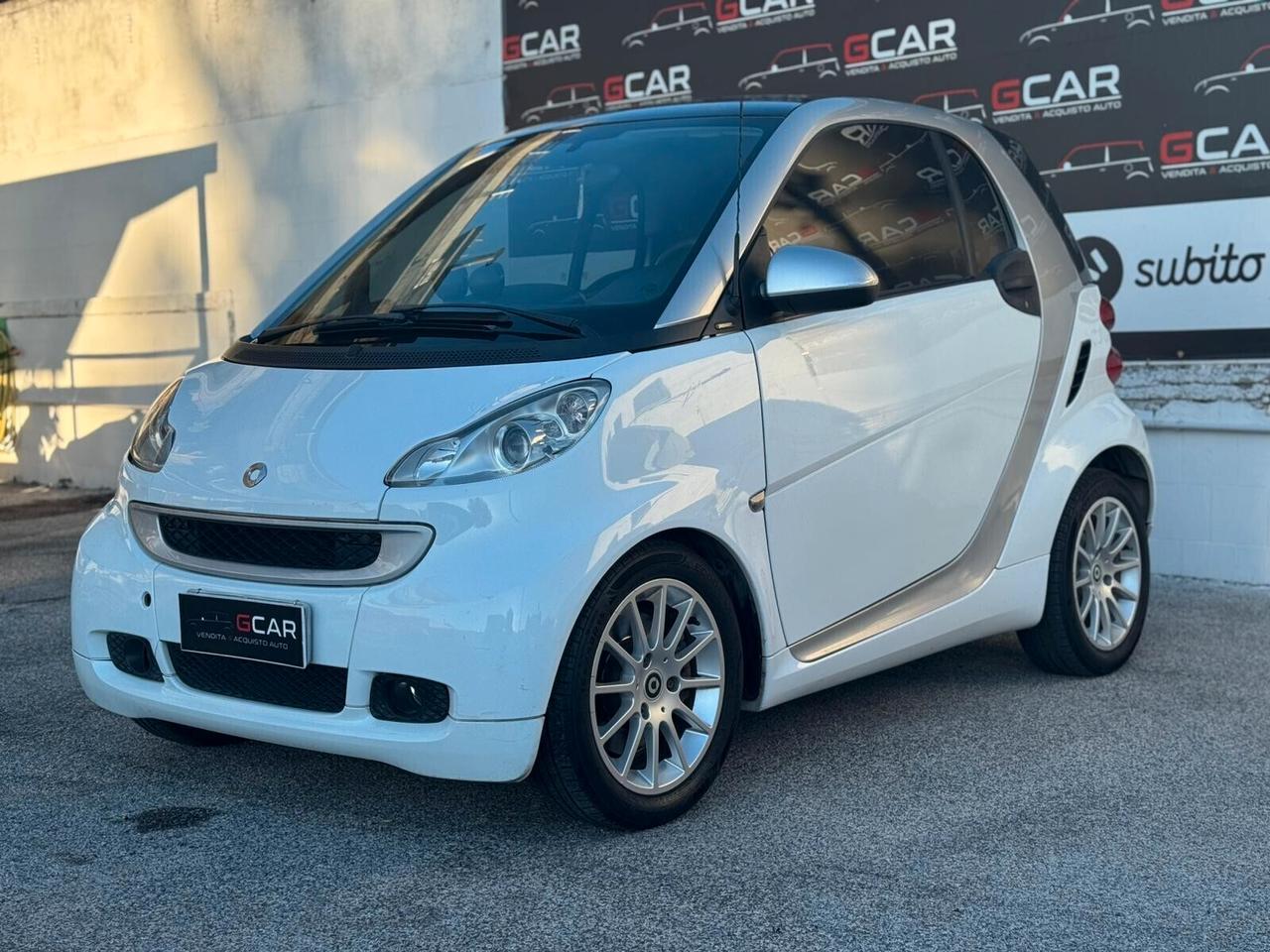 Smart ForTwo 1000 52 kW MHD coupé passion