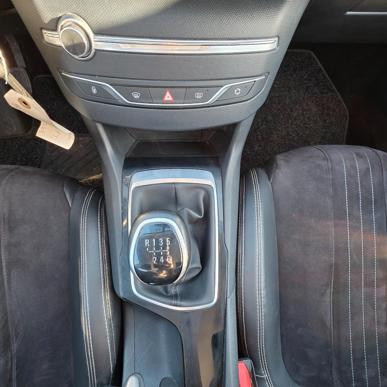 Peugeot 308 BlueHDi 130 S&S EAT8 Allure