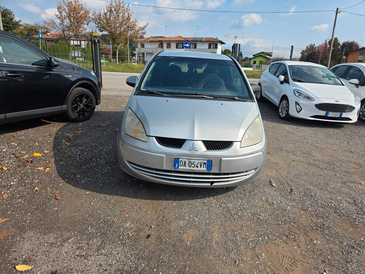 Mitsubishi Colt 1.1 12V 3p. CZ3