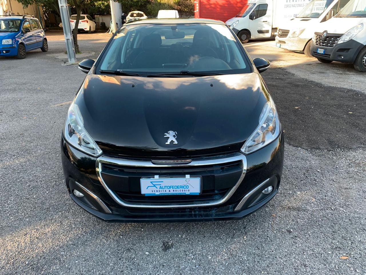 Peugeot 208 1.2 Gpl 82cv 5 porte Allure
