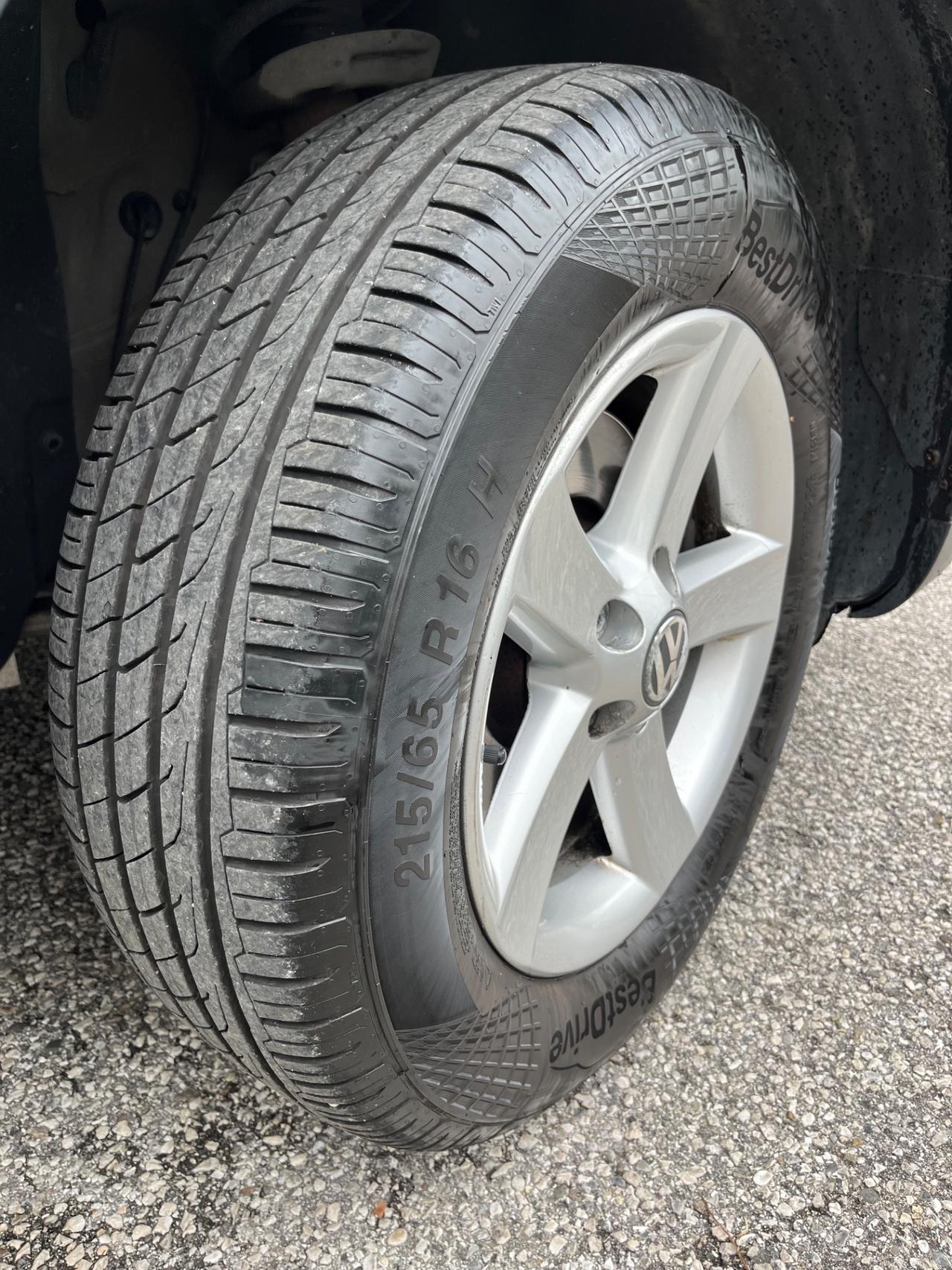 Volkswagen Tiguan 2.0 16V TDI DPF Sport & Style (18°)