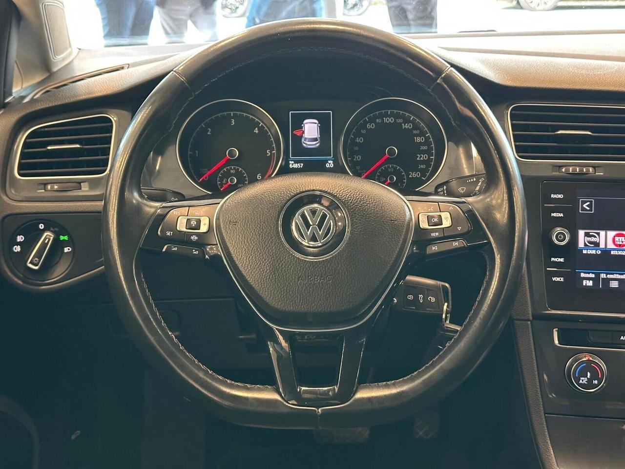 Volkswagen Golf 2.0 TDI 5p. Executive BlueMotion Technology