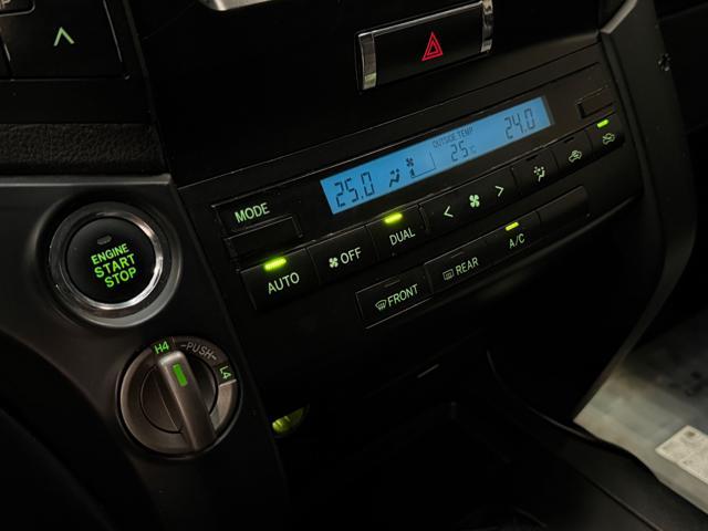 TOYOTA Land Cruiser TROPICALE GX V8 manual