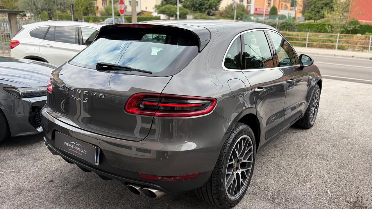 Porsche Macan S 3.0