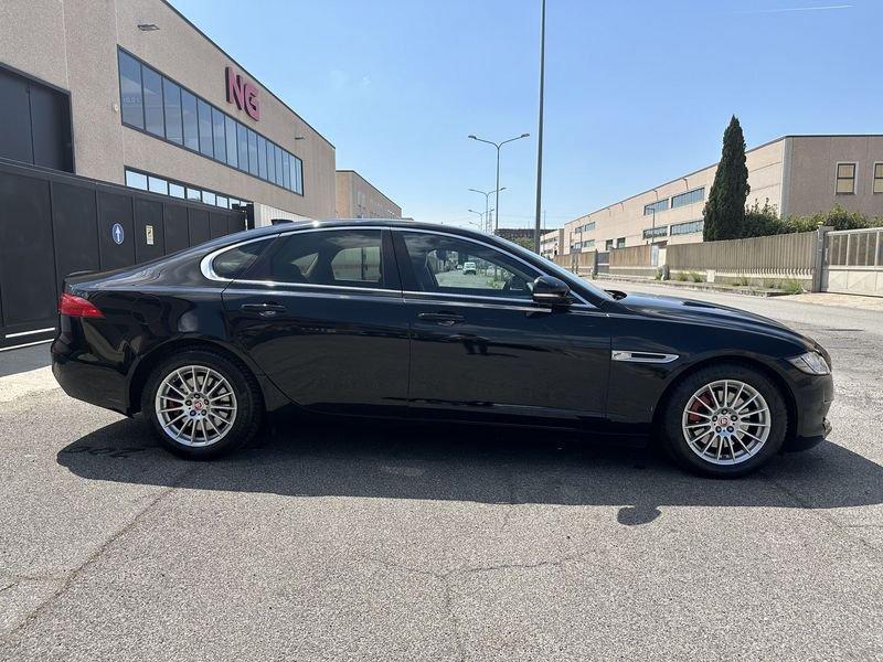 Jaguar XF 2.0D 132KW PORTFOLIO AUTO