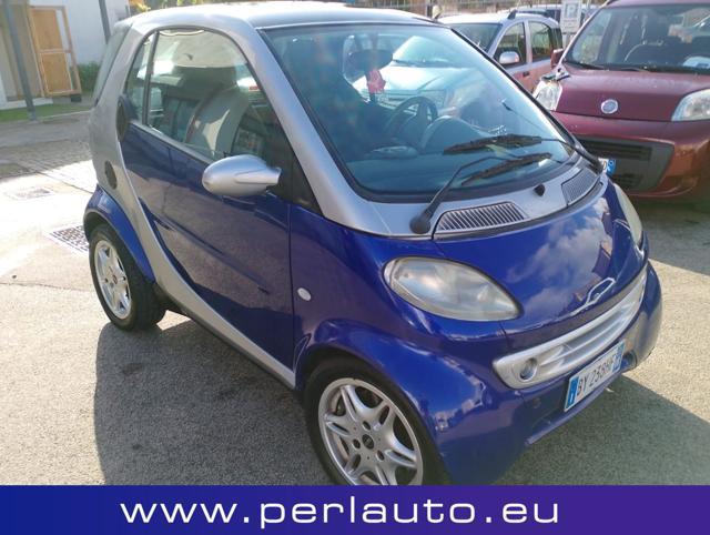 SMART ForTwo 800 smart & passion cdi (30 kW)