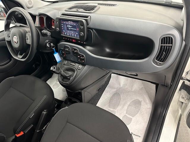 Fiat Panda Cross 1.0 FireFly S&S Hybrid ** 1.000 KM **