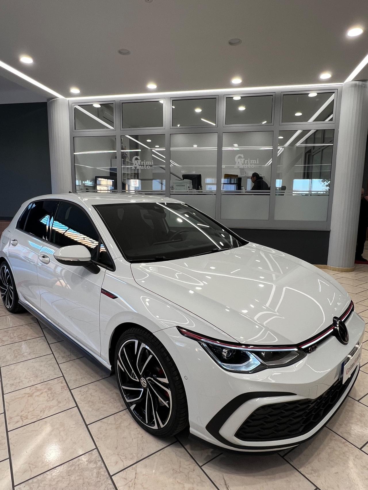 Volkswagen Golf GTI 2.0 TSI DSG