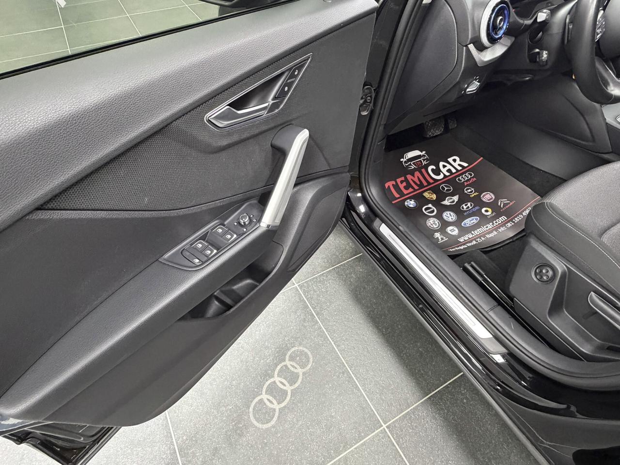 Audi Q2 30 TDI S tronic line Edition IDENTY BLACK