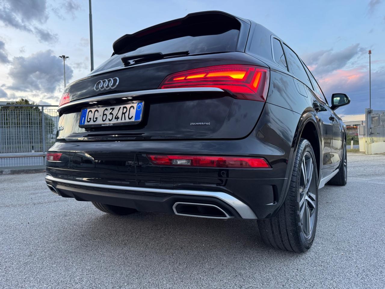 Audi Q5 55 TFSI e quattro S tronic line plus