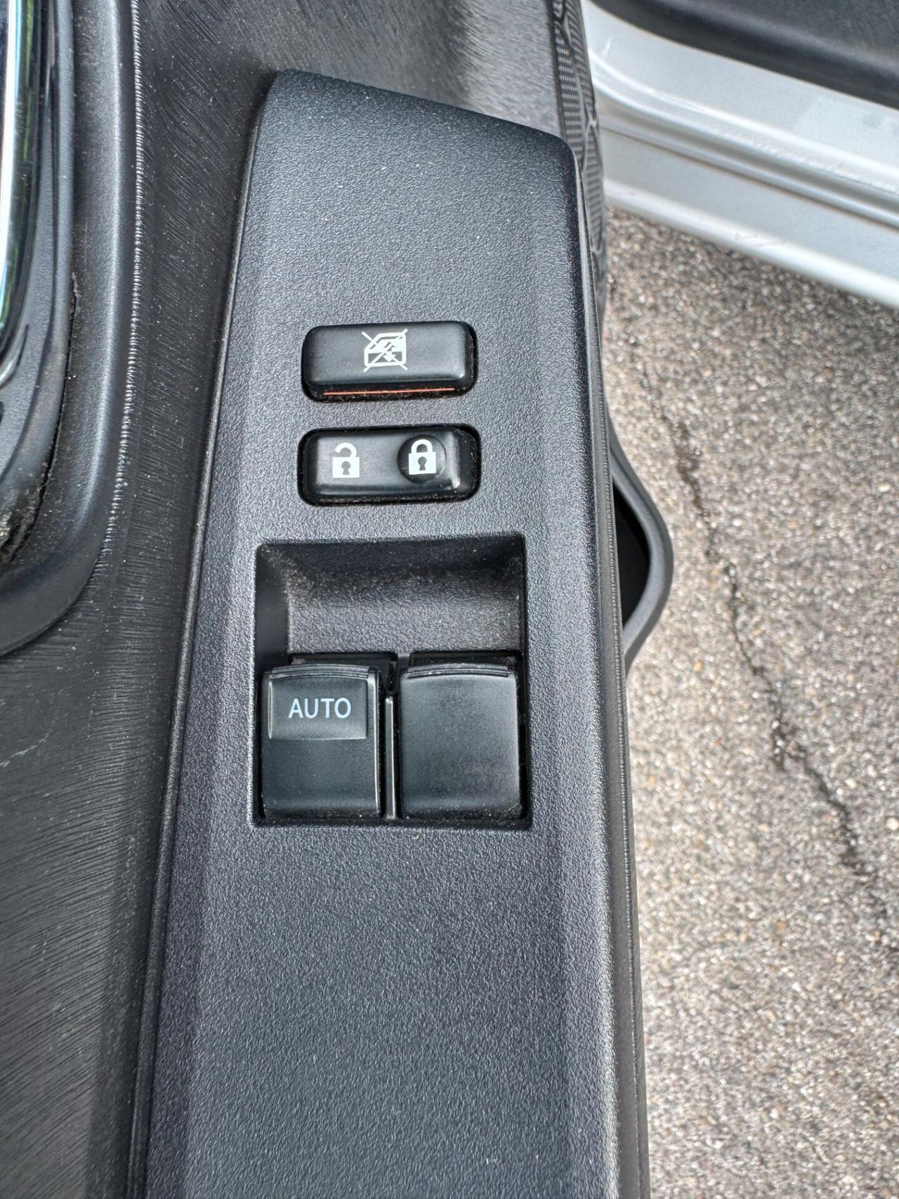 Toyota Yaris 1.0 51kW Benz 5p *SOLO 40.000 KM CERTIFICATI*