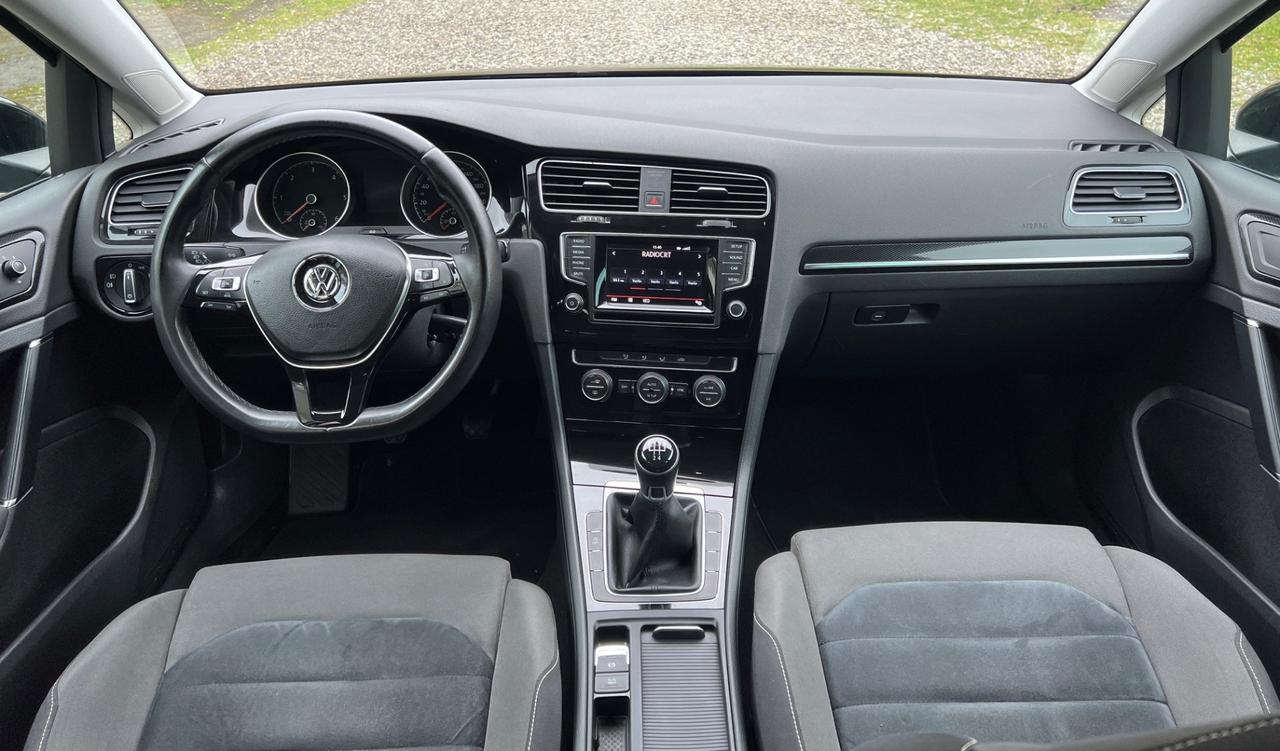 Volkswagen Golf 1.6 TDI 5p. Highline BlueMotion Technology