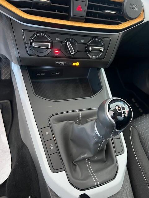 SETA ARONA 1.0 ECO TSI 95CV XPERIENCE PARI AL NUOVO ADATTA A NEO PATENTATI