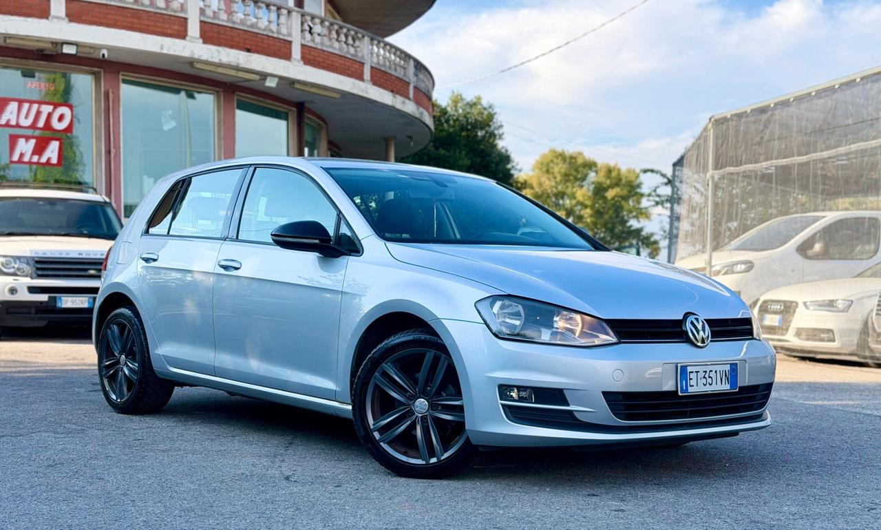 Volkswagen Golf 2014 1.6 TDI 5p. Highline BlueMotion Technology