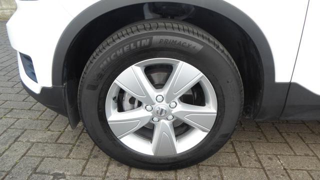 VOLVO XC40 T2 Geartronic Momentum N1 Autocarro