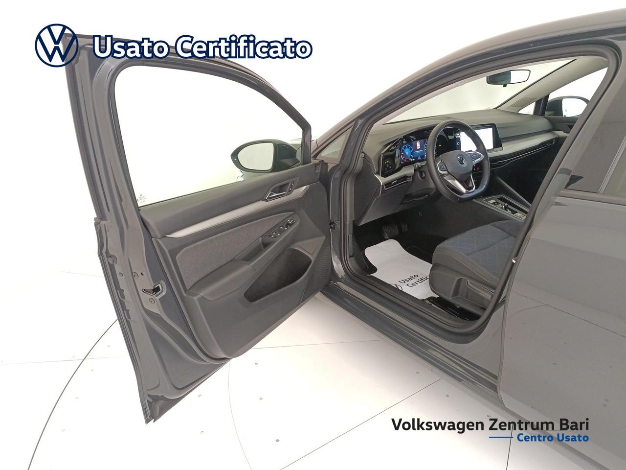 Volkswagen Golf 2.0 tdi life 115cv dsg