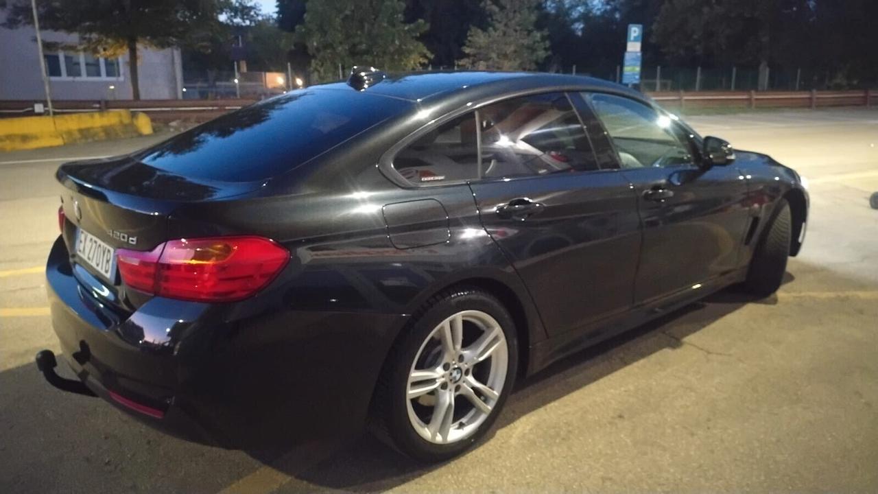 Bmw 420d xDrive Coupé Sport con gancio traino