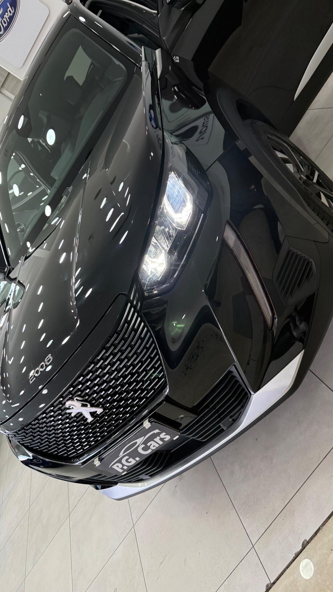 Peugeot 2008 BlueHDi 130 S&S EAT8 Allure