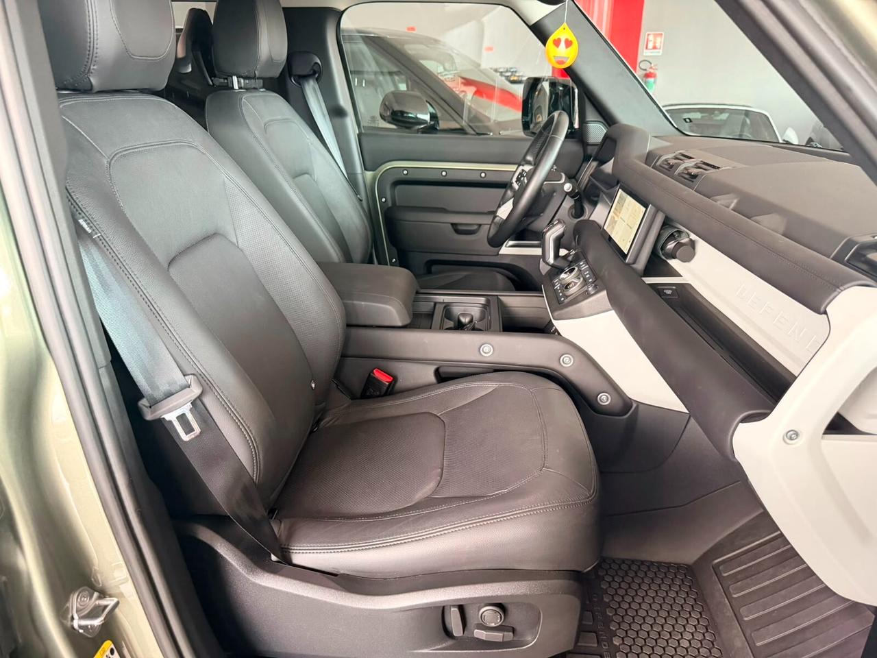Land Rover Defender 110 3.0 DIESEL N1 AUTOCARRO + GANCIO TRAINO