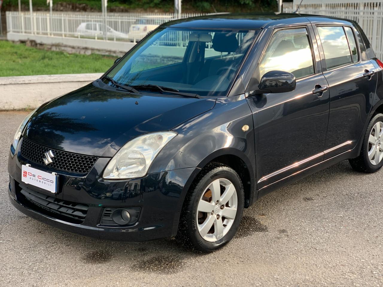 Suzuki Swift 1.3 4x4 5p. GL