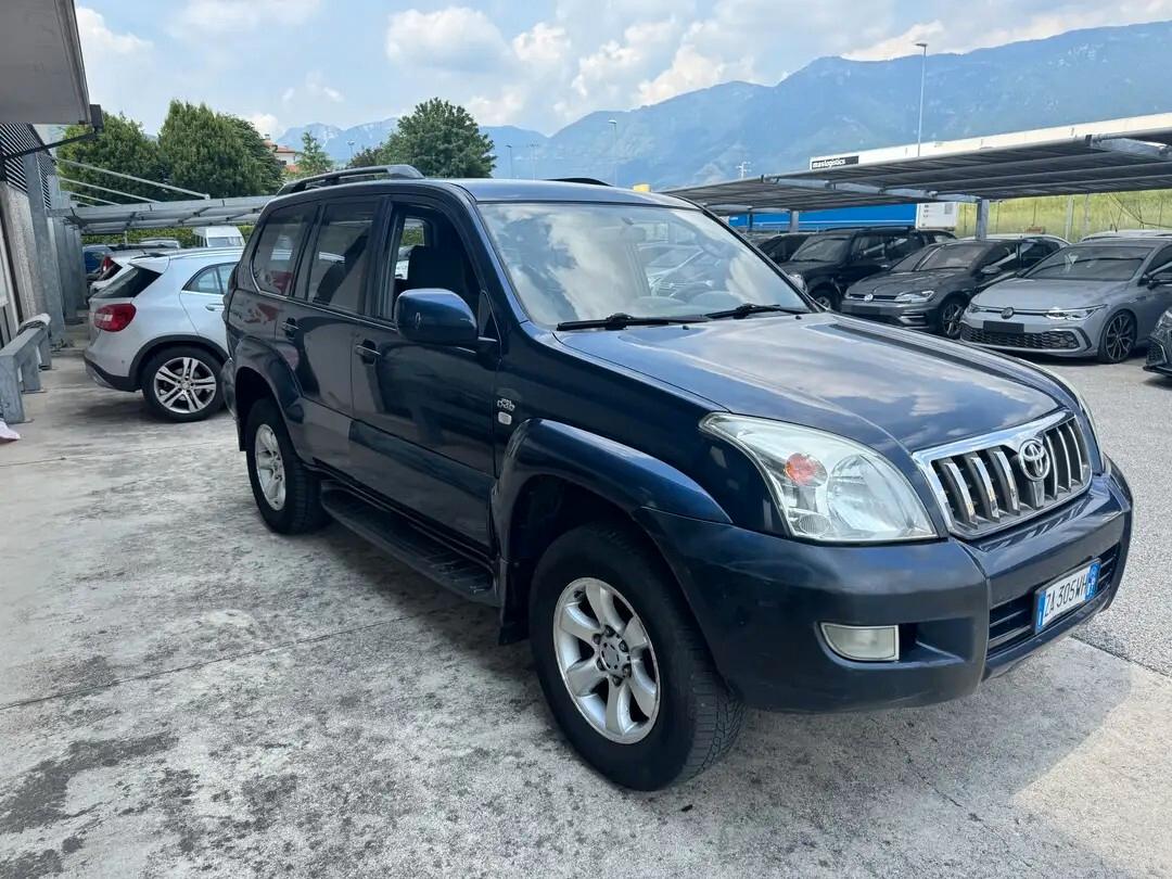 Toyota Land Cruiser 3.0 D-4D 16V cat 5 porte