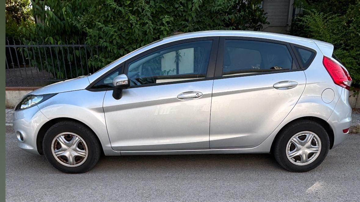 Ford Fiesta 1.2 82 CV 5 porte Titanium GPL