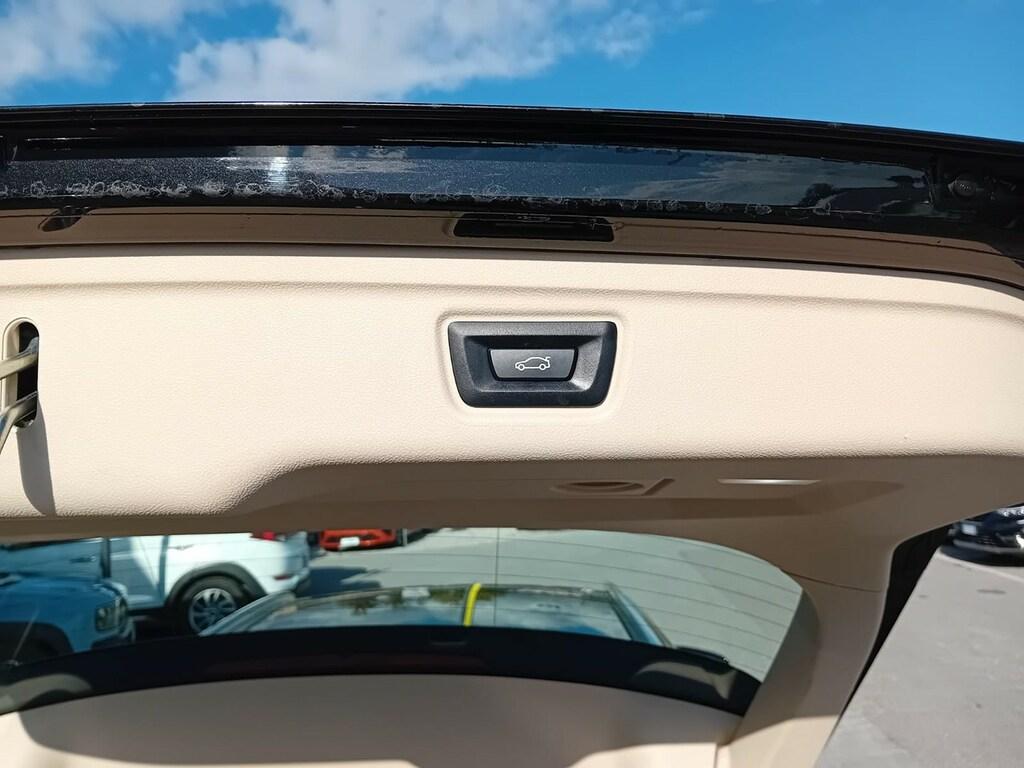 BMW Serie 3 Touring 320 d Mild Hybrid 48V Luxury Steptronic