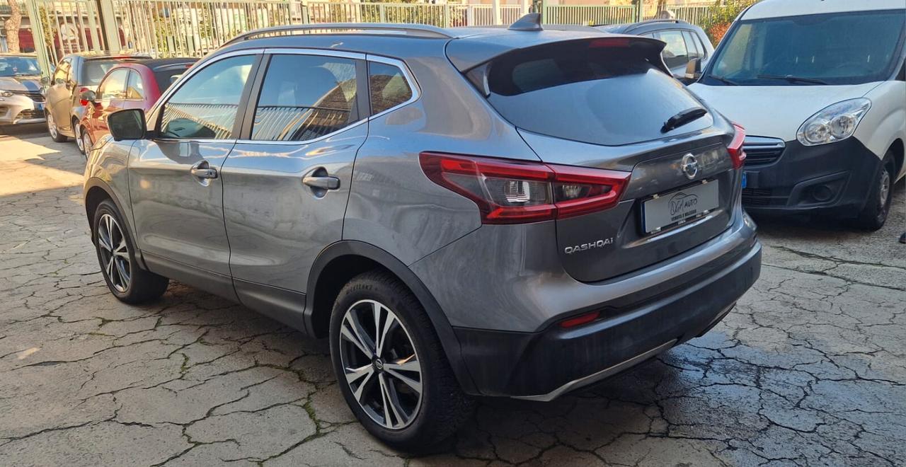 Nissan Qashqai 1.5 dCi N-Connecta