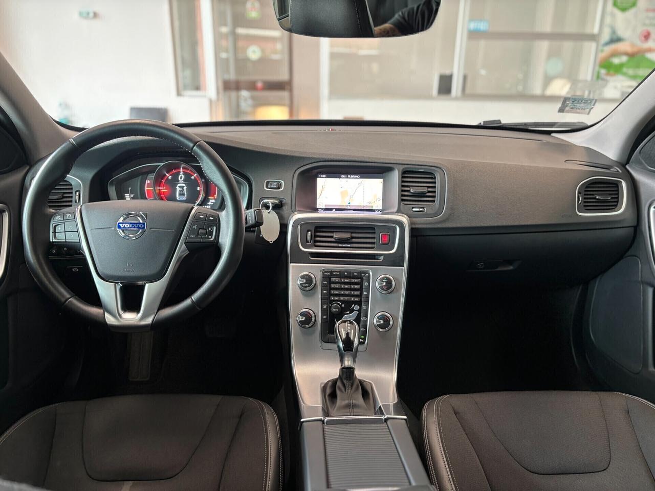 Volvo S60 Cross Country 2.0 d3 geartronic*TAGLIANDI CERTIFICATI VOLVO*