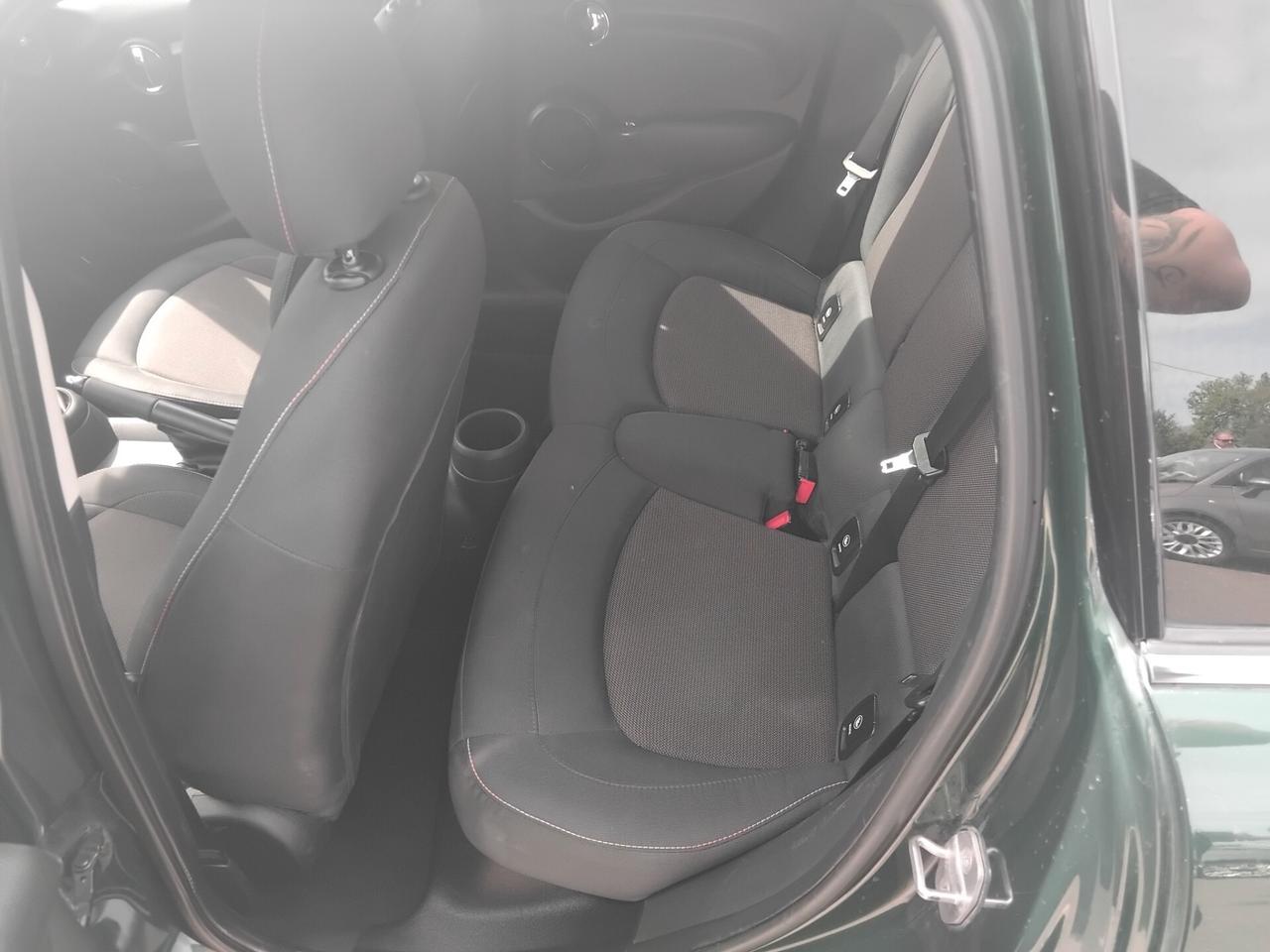 Mini Mini 1.5 Cooper D 5 porte
