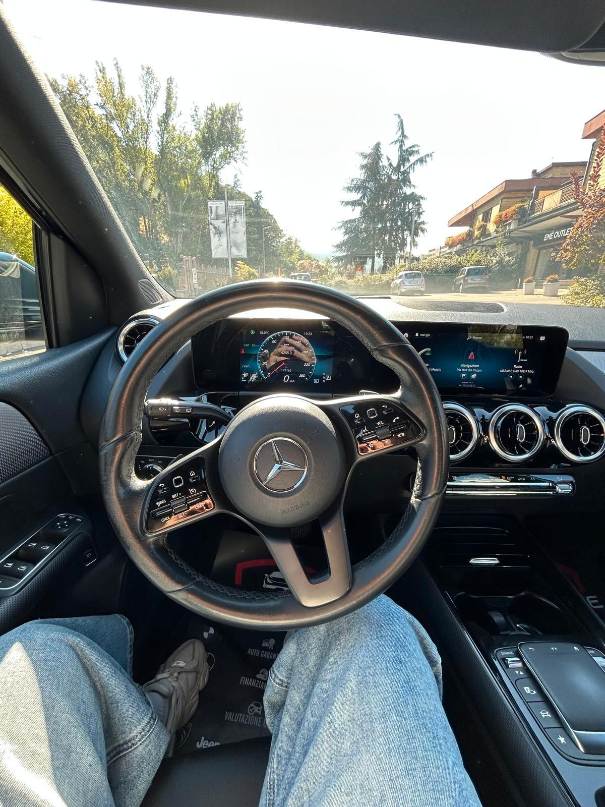 MERCEDES-BENZ B 180 d AUTOMATIC BUSINESS EXTRA