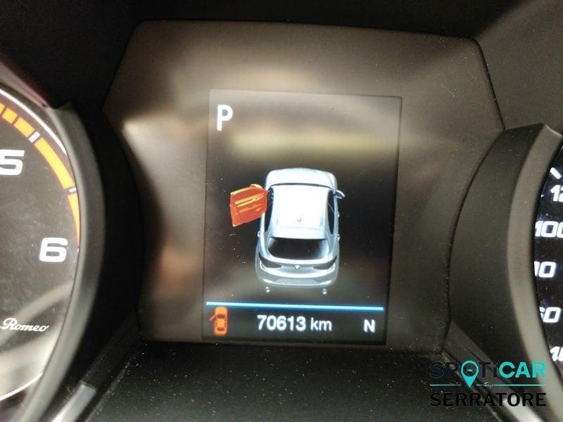 Alfa Romeo Stelvio 2017 2.2 t Business Q4 210cv auto