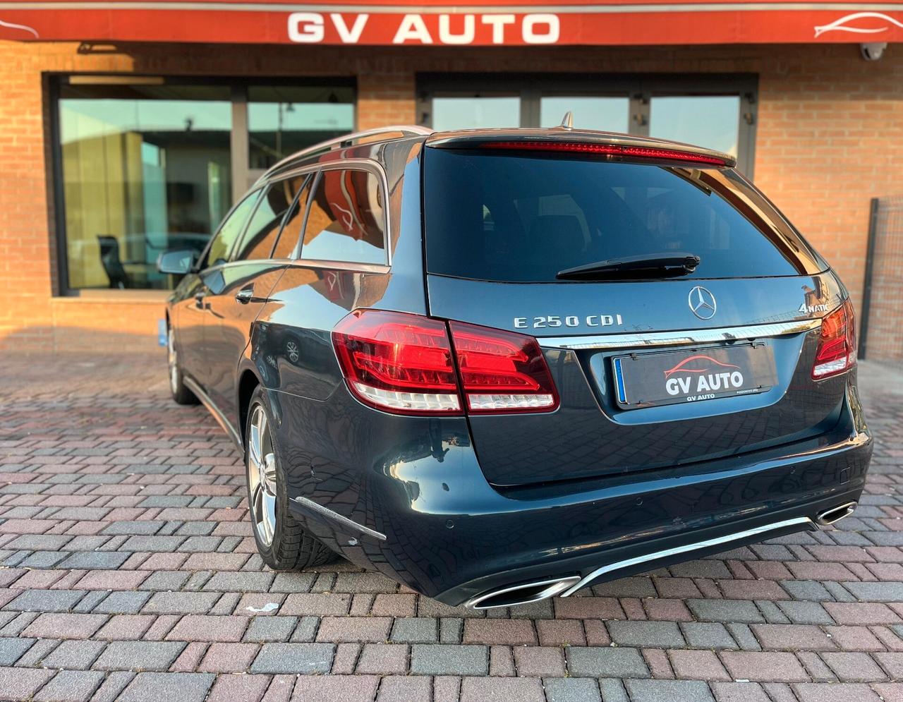 Mercedes E 250 4Matic