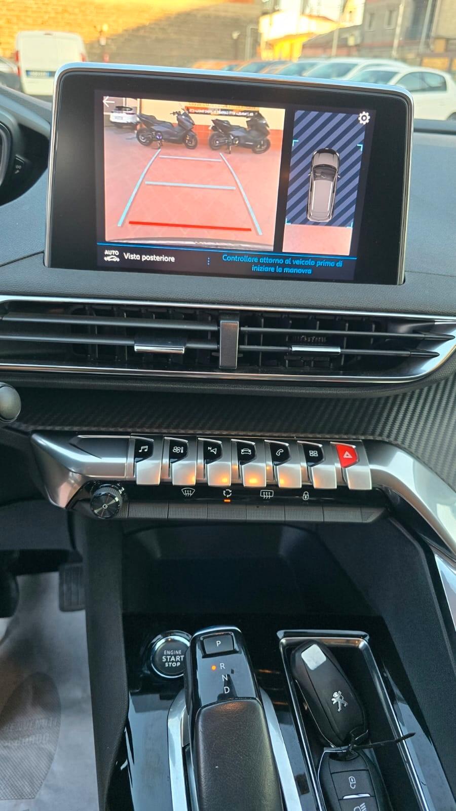 Peugeot 3008 BlueHDi 130 S&S EAT8 Active Pack