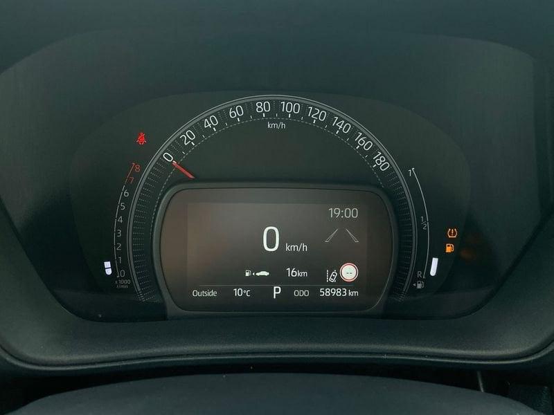 Toyota Aygo X 1.0B (72 CV) Trend S-CVT