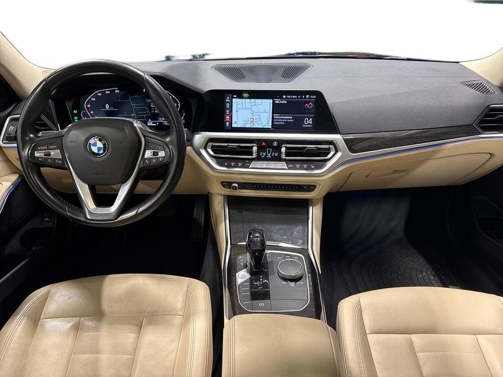BMW Serie 3 Touring 320 d Mild Hybrid 48V Luxury xDrive Steptronic