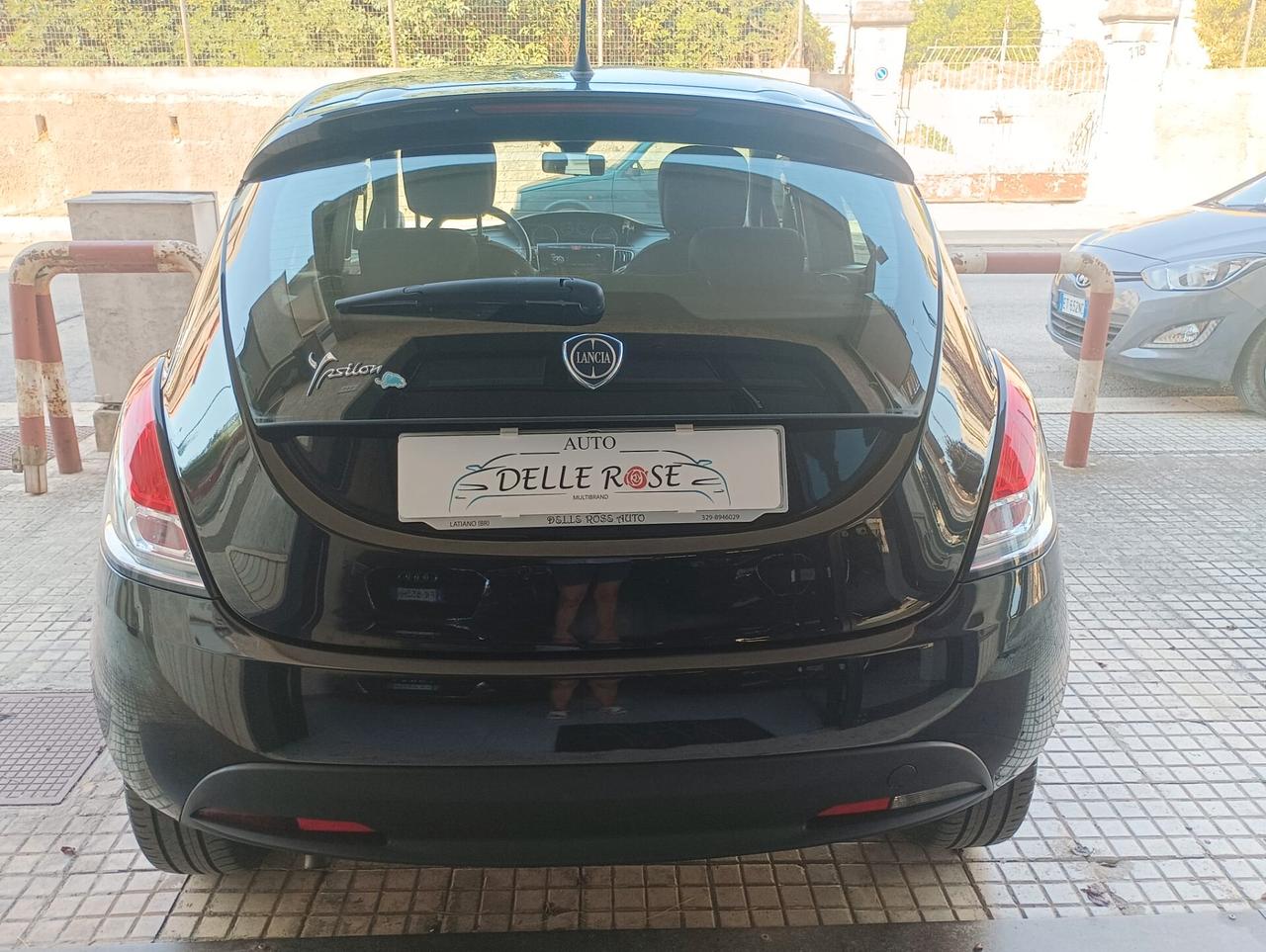 Lancia Ypsilon 1.2 benzinza 69 CV Elefantino Blu 5 porte