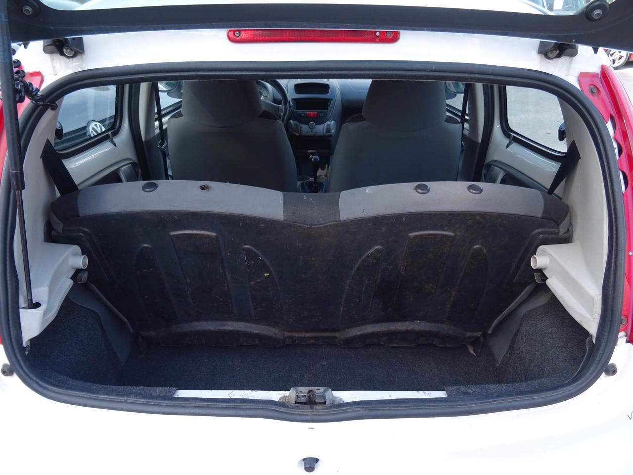Peugeot 107 1.0 68CV 5p. Plaisir