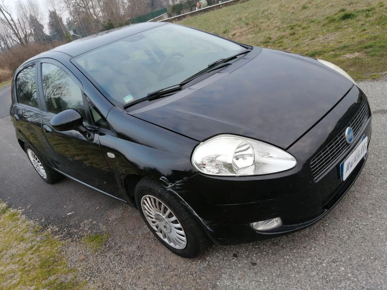 Fiat Grande Punto 1.3 MJT 75 CV 5 porte Dynamic