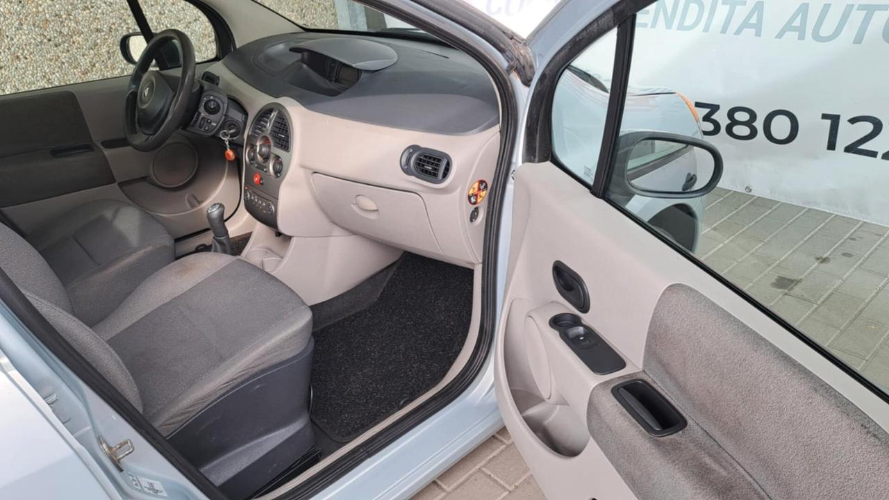 Renault Modus 1.2 16V Luxe Privilège